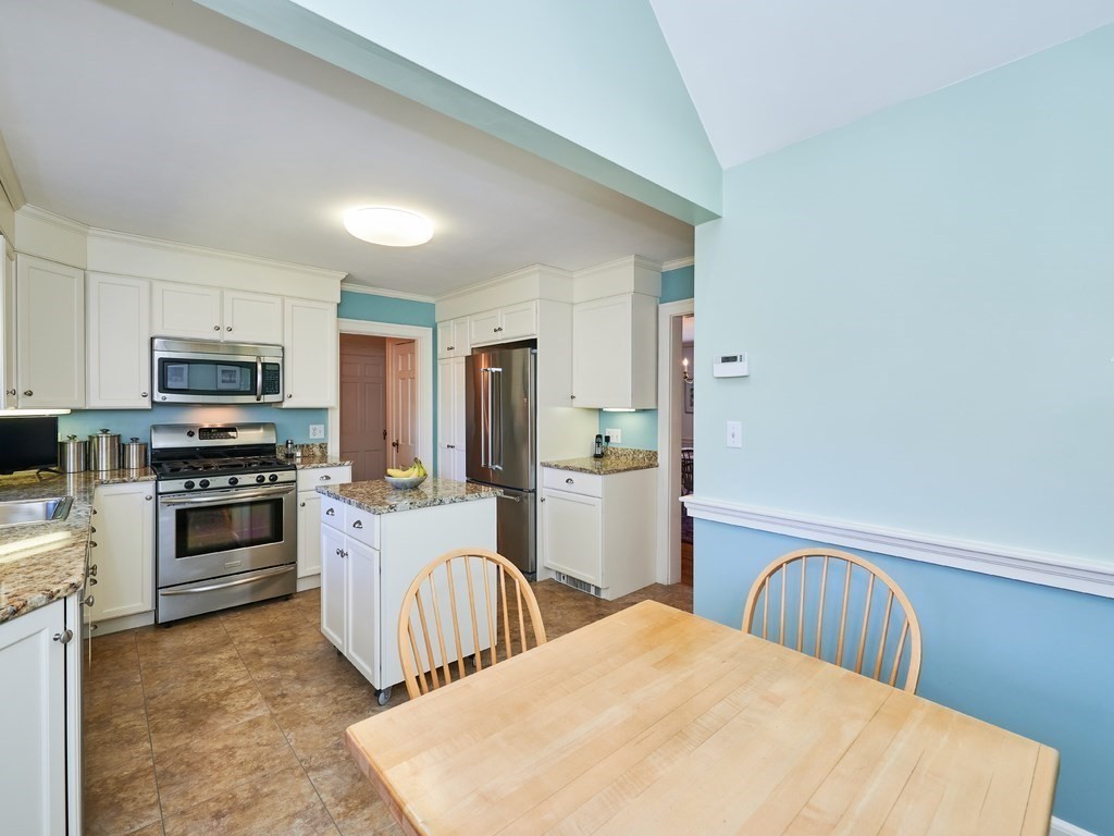 149 Lewis Road Belmont, MA 02478 - Photo 12 of 36 Gallery Image 12