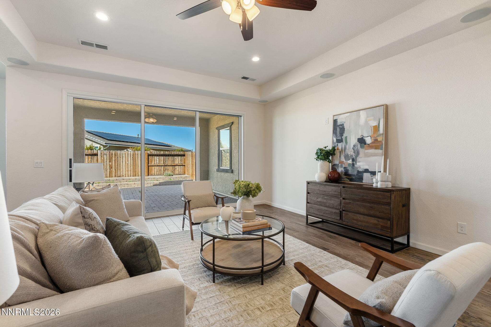 2001 Neviekay Lane Reno, NV 89521 - Photo 5 of 32 25-web-or-mls-DSC04765