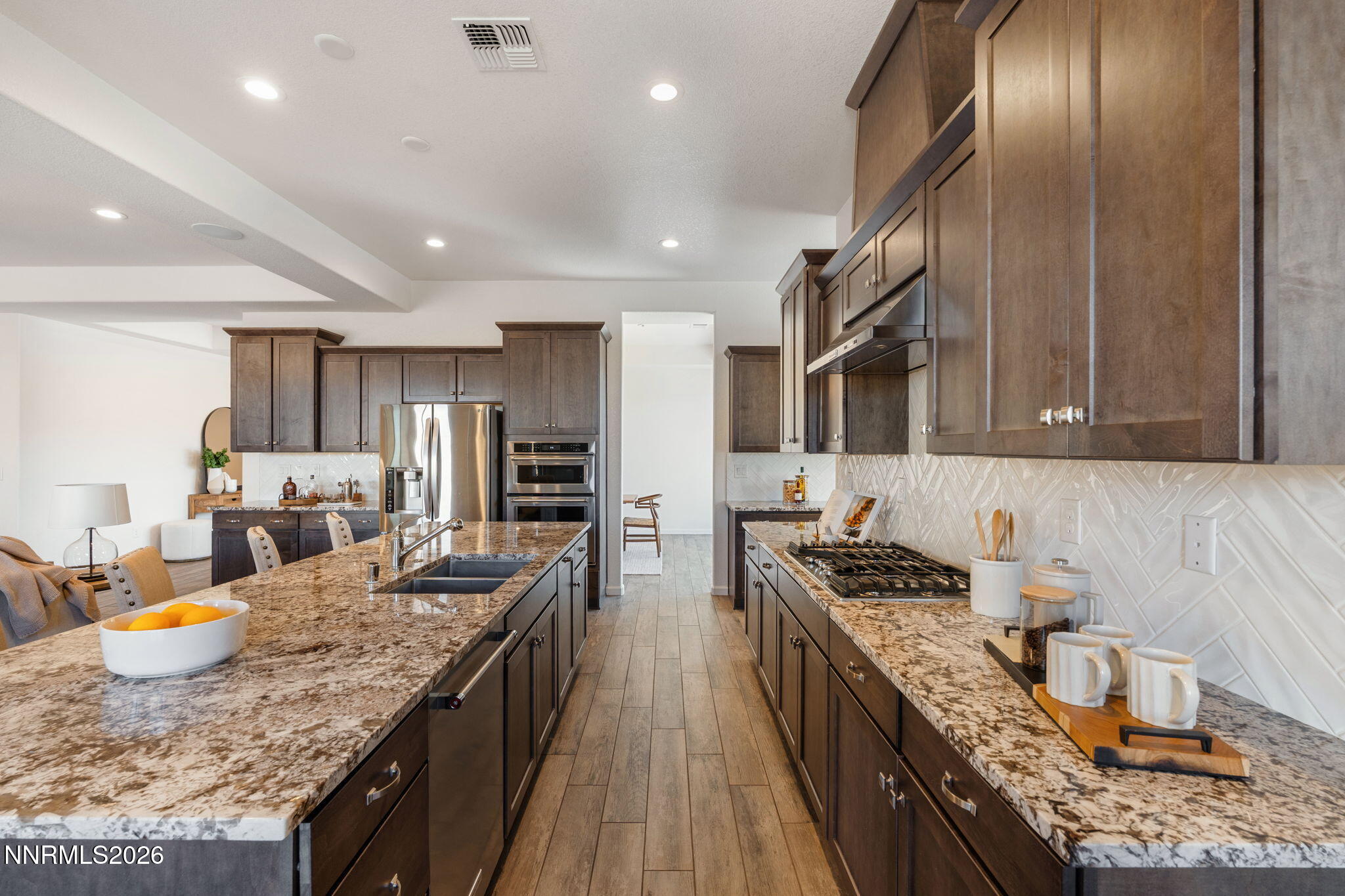 2001 Neviekay Lane Reno, NV 89521 - Photo 10 of 32 19-web-or-mls-DSC04755