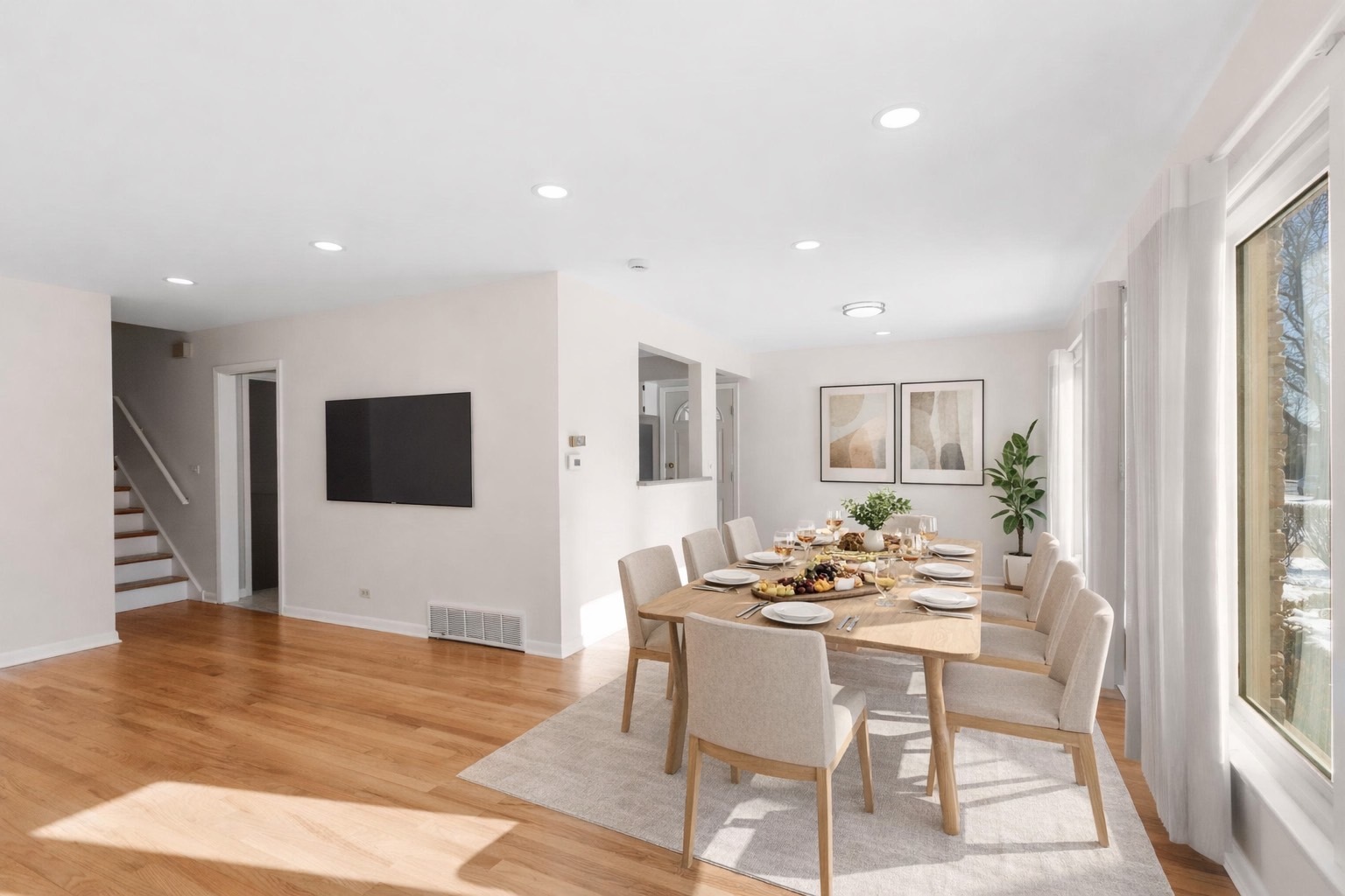 1042 West Central Road Mount Prospect, IL 60056 - Photo 3 of 18