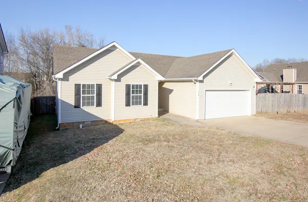 a view of backyard of house
