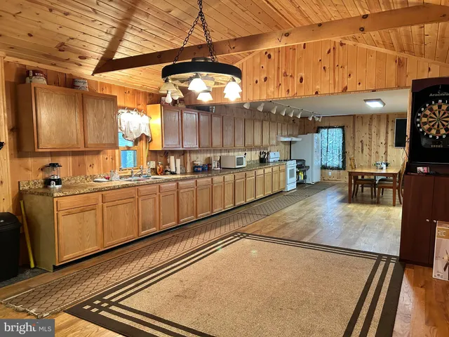 $749,000 | 385 Elk Creek Road, Aaronsburg, PA 16820