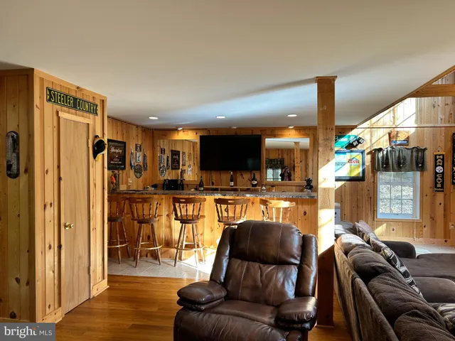 $749,000 | 385 Elk Creek Road, Aaronsburg, PA 16820