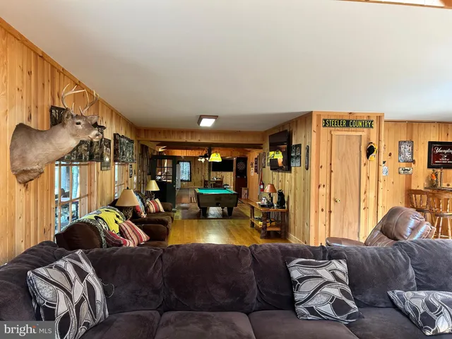 $749,000 | 385 Elk Creek Road, Aaronsburg, PA 16820