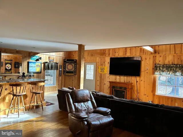 $749,000 | 385 Elk Creek Road, Aaronsburg, PA 16820