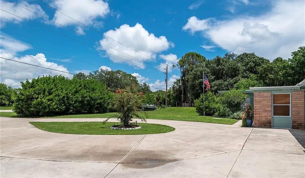 24167 Harbor View Road Punta Gorda, FL 33980 - Photo 4 of 23