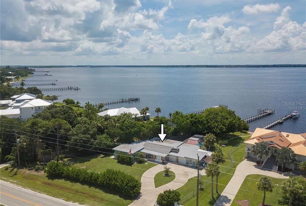 24167 Harbor View Road Punta Gorda, FL 33980 - Photo 5 of 23