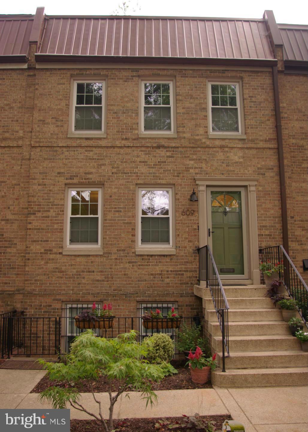 609 G Street Southwest Washington, DC 20024 - Photo 1 of 30 609 G St SW offers 3 spacious levels of living