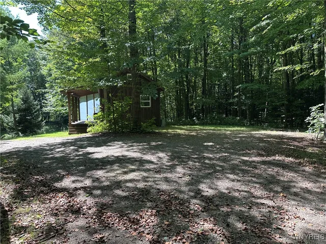 $293,195 | 5814 School Road, Gainesville, NY 14427
