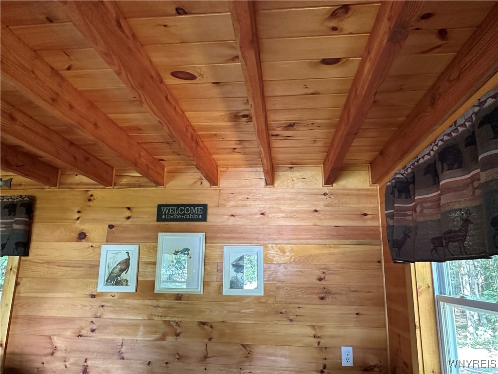5814 School Road Gainesville, NY 14427 - Photo 33 of 40 Interior wall under the loft