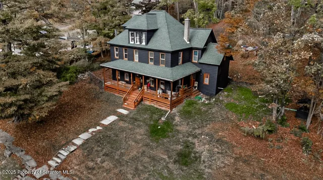 $239,900 | 565 Lake Avenue, Montrose, PA 18801