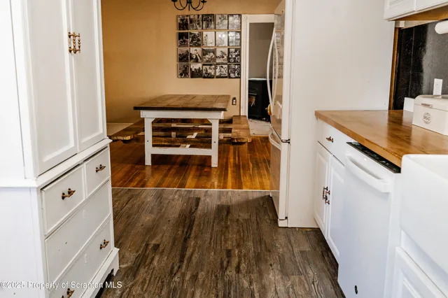 $239,900 | 565 Lake Avenue, Montrose, PA 18801