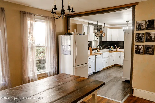 $239,900 | 565 Lake Avenue, Montrose, PA 18801