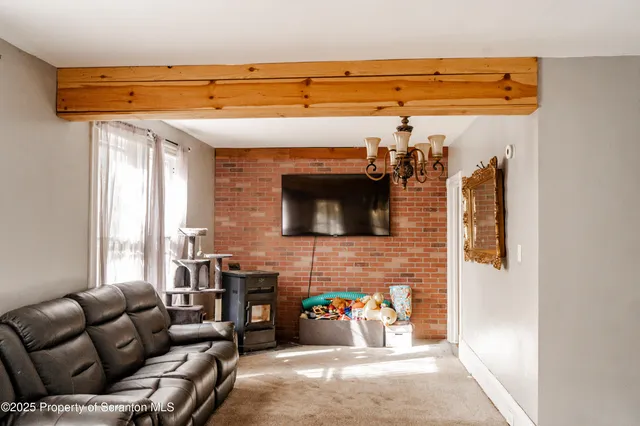 $239,900 | 565 Lake Avenue, Montrose, PA 18801