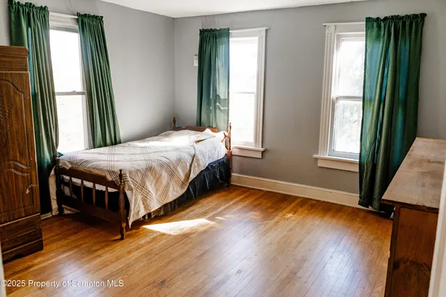 $239,900 | 565 Lake Avenue, Montrose, PA 18801