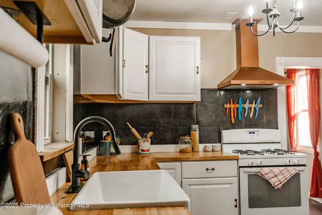 $239,900 | 565 Lake Avenue, Montrose, PA 18801