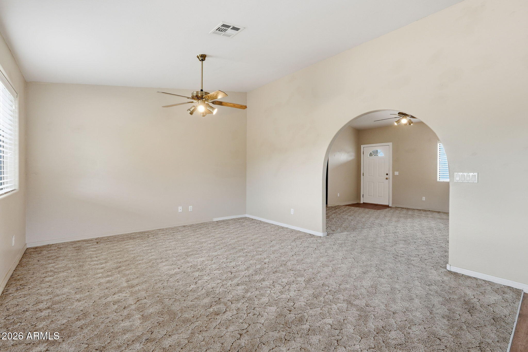 699 North Arroya Road Apache Junction, AZ 85119 - Photo 15 of 47 Family Rm-Living Rm View