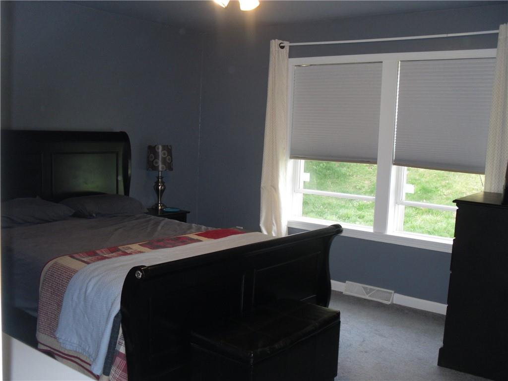 9944 Walker Road Elizabeth, PA 15037 - Photo 12 of 25 Gallery Image 12