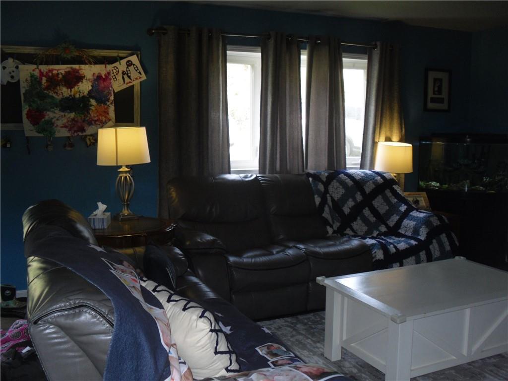 9944 Walker Road Elizabeth, PA 15037 - Photo 16 of 25 Gallery Image 16