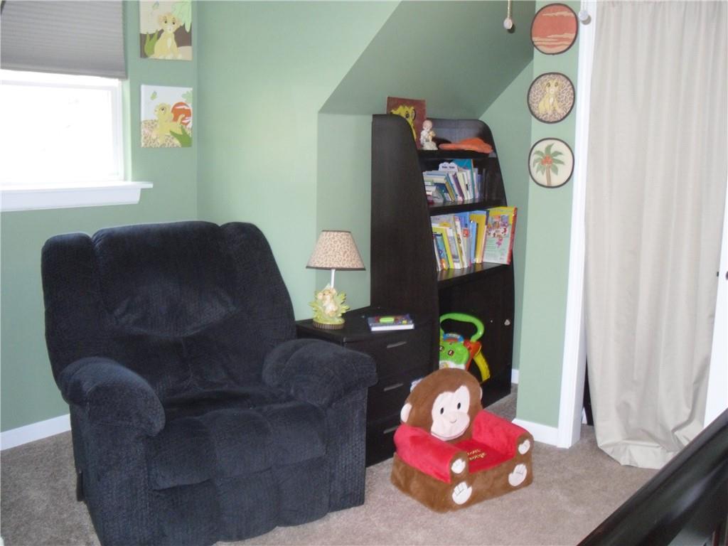 9944 Walker Road Elizabeth, PA 15037 - Photo 22 of 25 Gallery Image 22