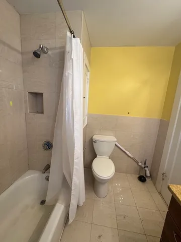 $1,100,000 | 12 Pickwick Road, Marblehead, MA 01945