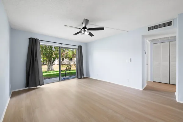 $1,900 | 3258 Coral Ridge Drive, Unit 3258, Coral Springs, FL 33065