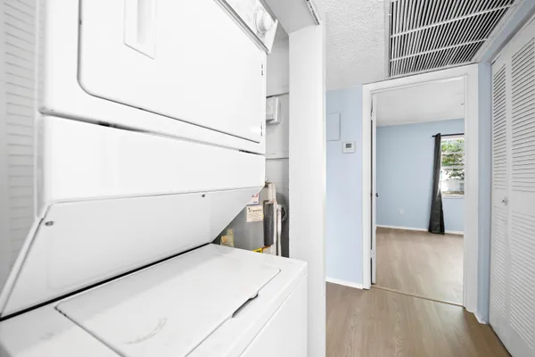 $1,900 | 3258 Coral Ridge Drive, Unit 3258, Coral Springs, FL 33065