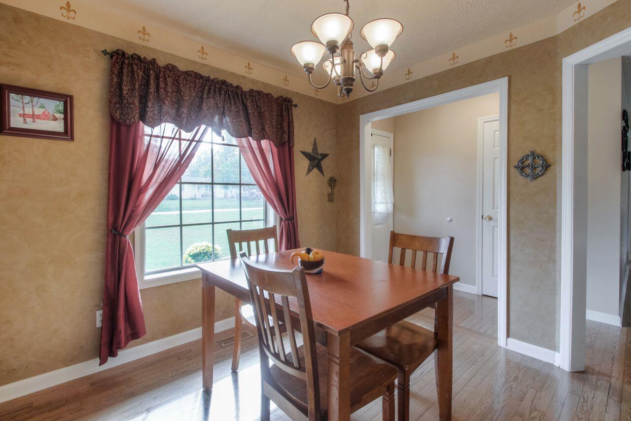 403 Old Bushy Branch Road Manchester, TN 37355 - Photo 4 of 17 Gallery Image 4