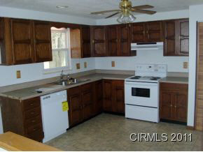 1311 Lakeview Bend Rochester, IN 46975 - Photo 3 of 18