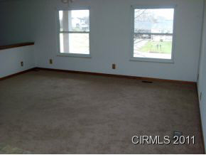 1311 Lakeview Bend Rochester, IN 46975 - Photo 5 of 18