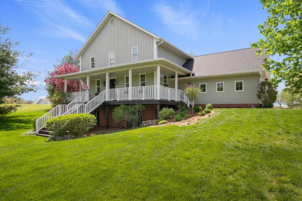 1085 Upper Spring Bay Road East Peoria, IL 61611 - Photo 7 of 50 Gallery Image 7
