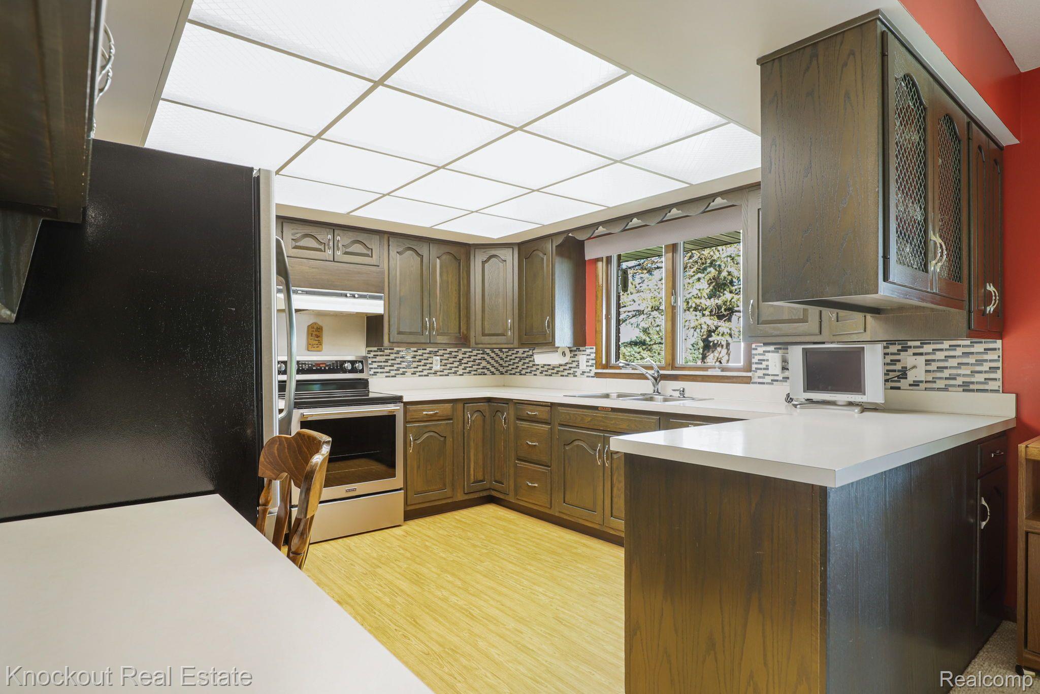 9211 Junction Road Frankenmuth, MI 48734 - Photo 15 of 62 Gallery Image 15