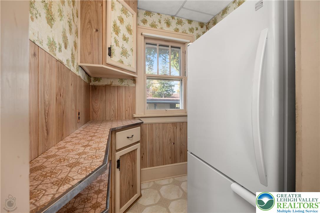 2730 Farmersville Road Bethlehem, PA 18020 - Photo 16 of 24 a view of a kitchen from a hallway