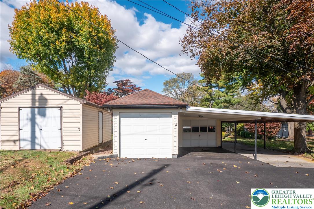 2730 Farmersville Road Bethlehem, PA 18020 - Photo 5 of 24 a view of a house with a yard