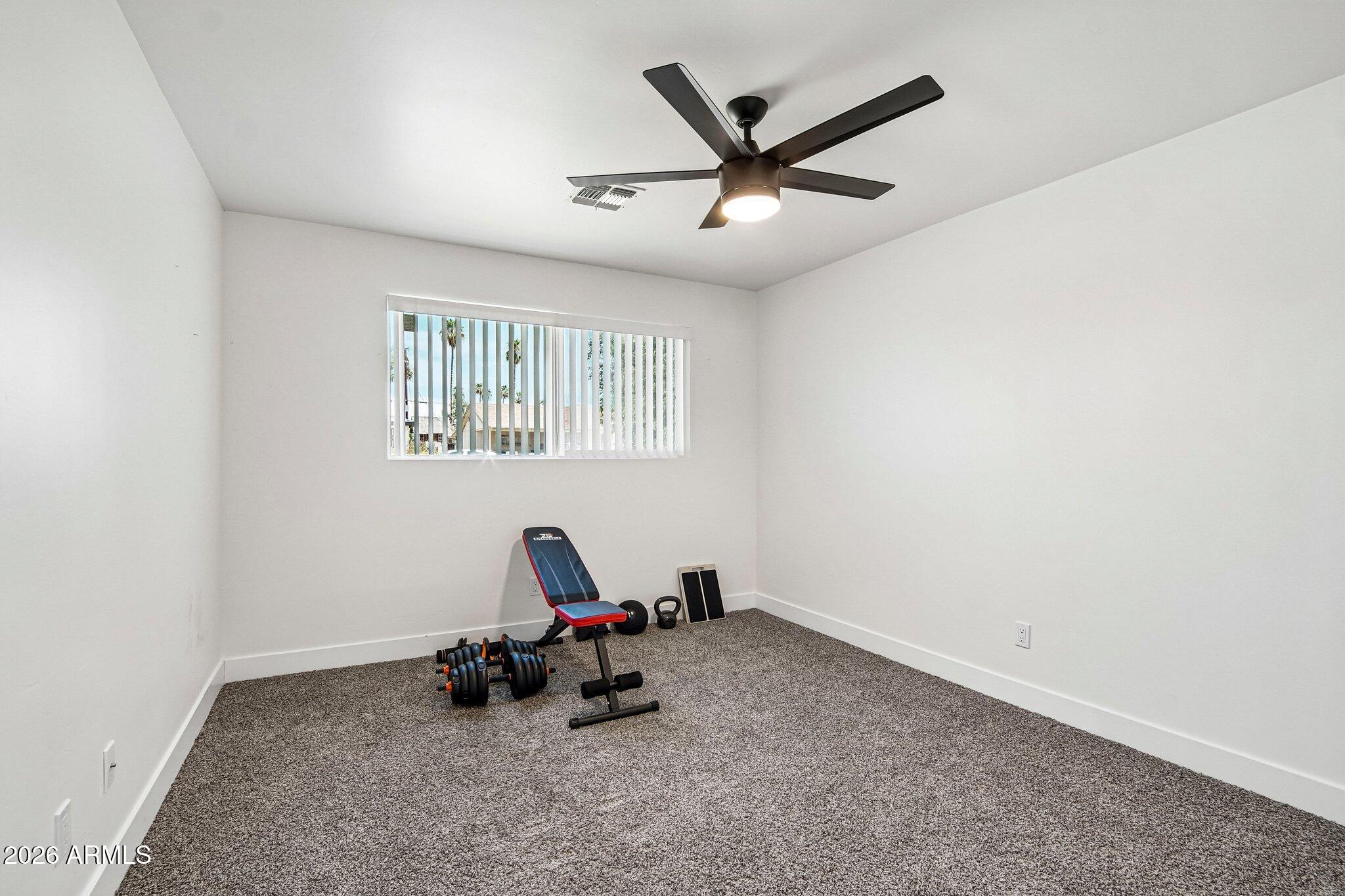 2401 West Echo Lane Phoenix, AZ 85021 - Photo 25 of 40 25-web-or-mls-W Echo Ln-S2706-025