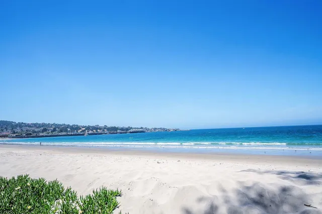 $6,200 | 37 La Playa Street, Monterey, CA 93940