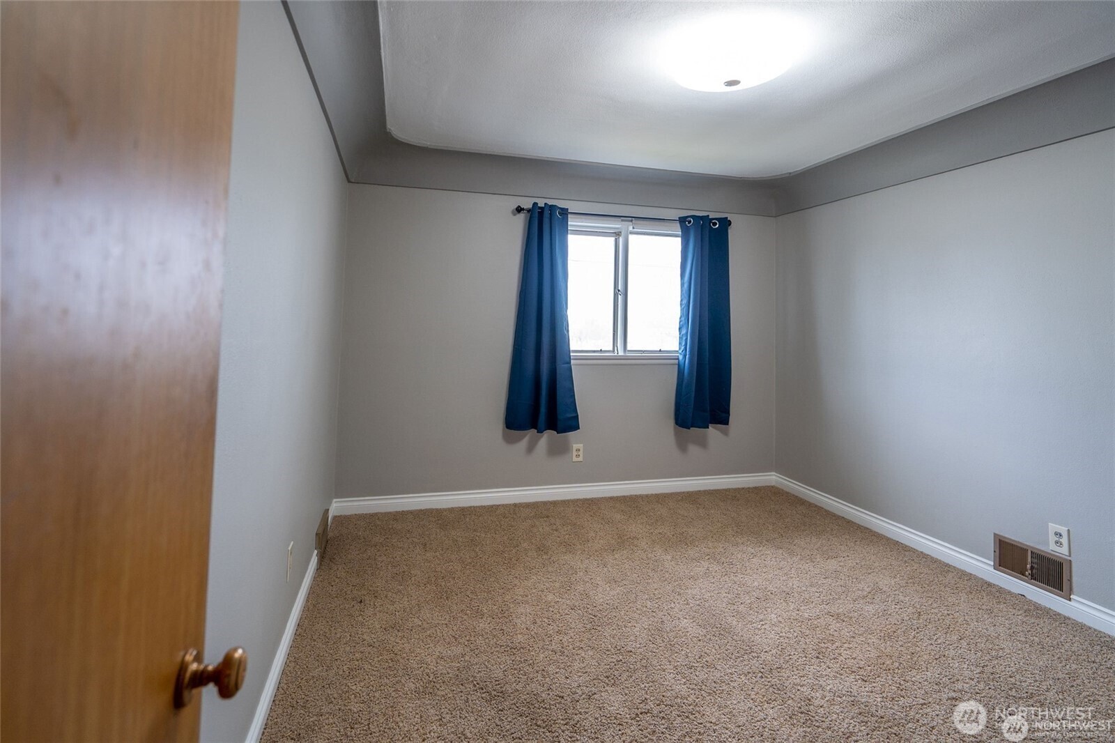 113 East 6th Street Lind, WA 99341 - Photo 17 of 32