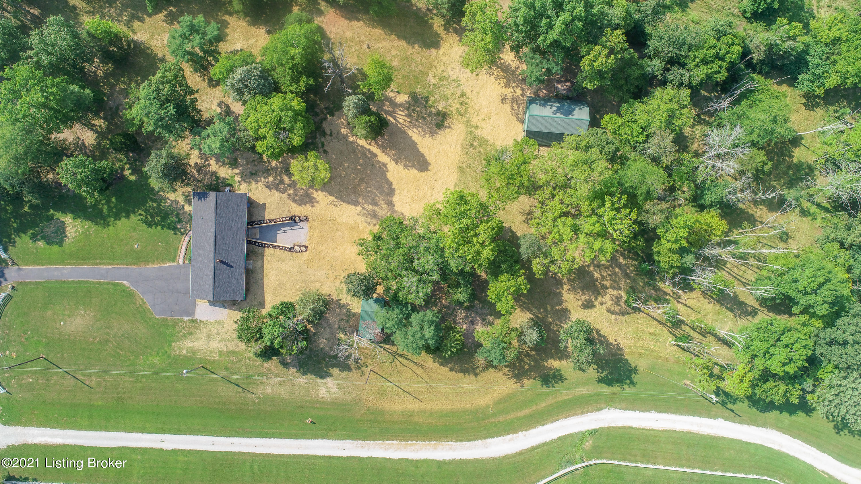 4670 Hopewell Road Louisville, KY 40299 - Photo 3 of 33 4670 Hopewell Rd L-38
