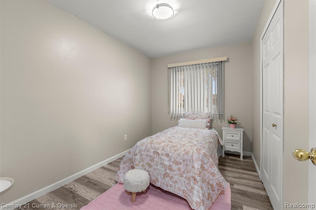 23761 Cedar Ridge Drive Romulus, MI 48174 - Photo 19 of 46