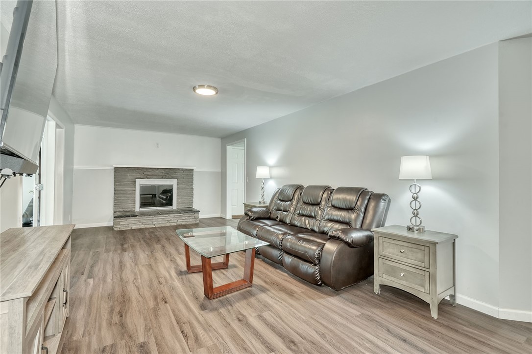 1766 Lehigh Station Road Henrietta, NY 14467 - Photo 24 of 50