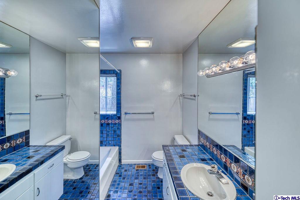 2849 Markridge Road La Crescenta, CA 91214 - Photo 12 of 27