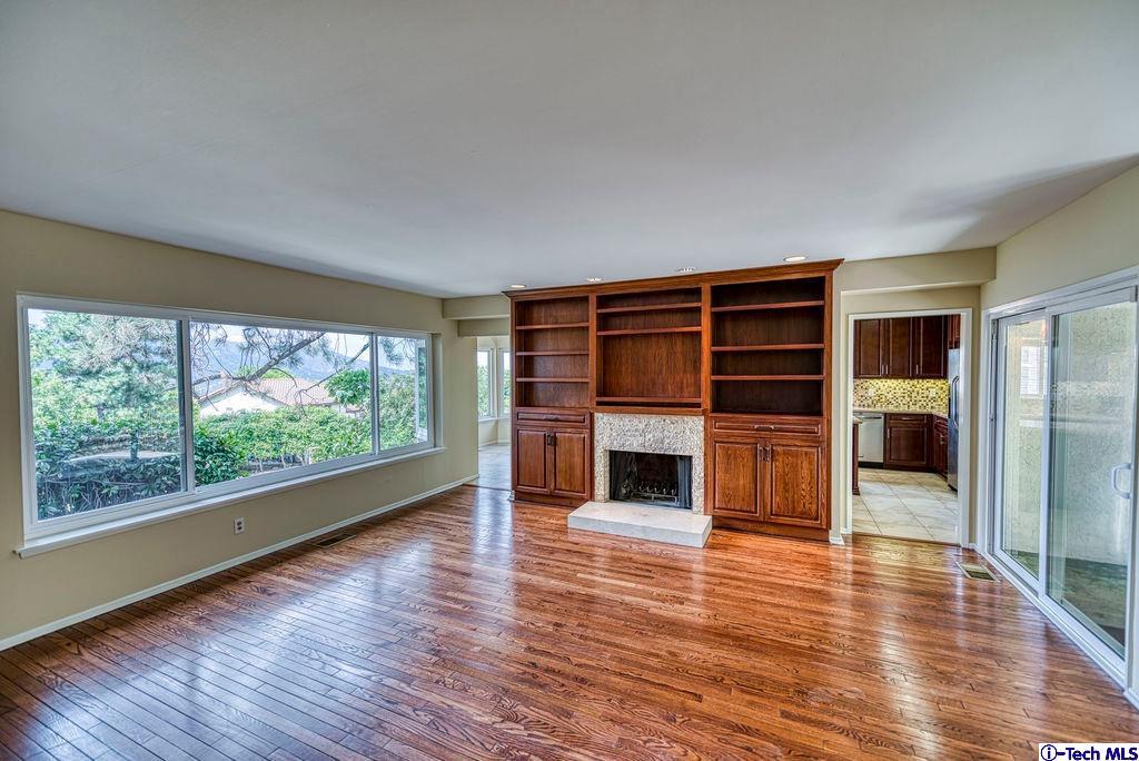 2849 Markridge Road La Crescenta, CA 91214 - Photo 4 of 27