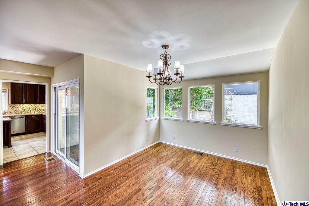 2849 Markridge Road La Crescenta, CA 91214 - Photo 5 of 27