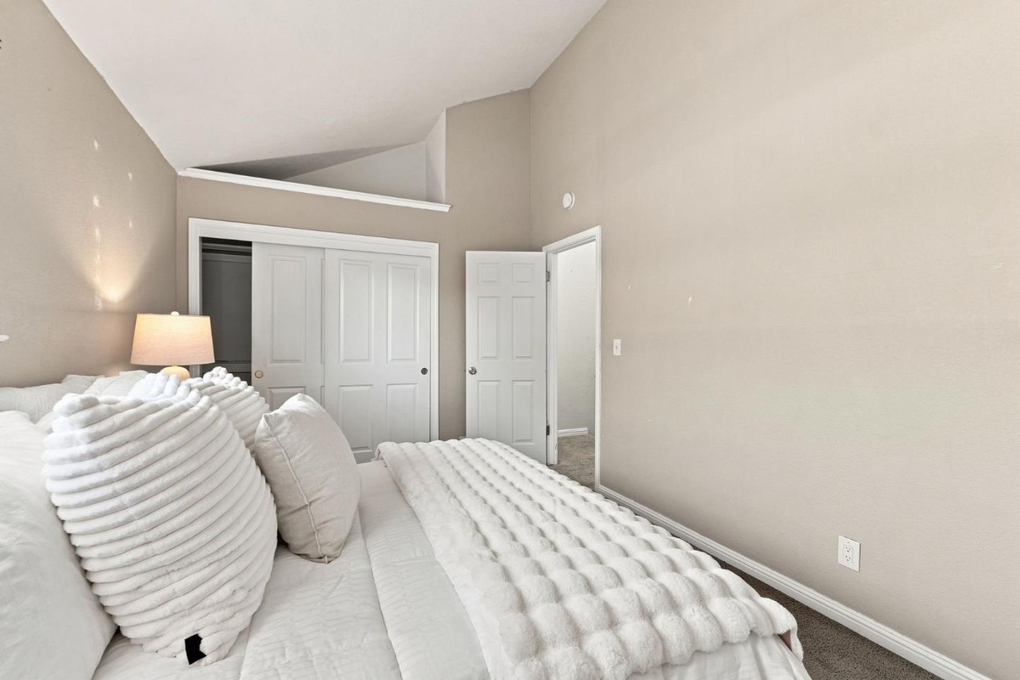 801 Nash Road, Unit A9 Hollister, CA 95023 - Photo 15 of 32 Gallery Image 15