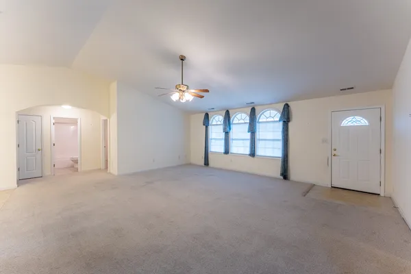 $243,000 | 1401 Posey Street, Marion, IL 62959