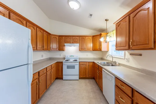 $243,000 | 1401 Posey Street, Marion, IL 62959