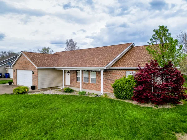 $243,000 | 1401 Posey Street, Marion, IL 62959