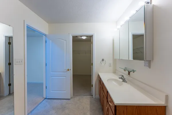 $243,000 | 1401 Posey Street, Marion, IL 62959