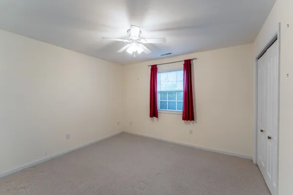 $243,000 | 1401 Posey Street, Marion, IL 62959