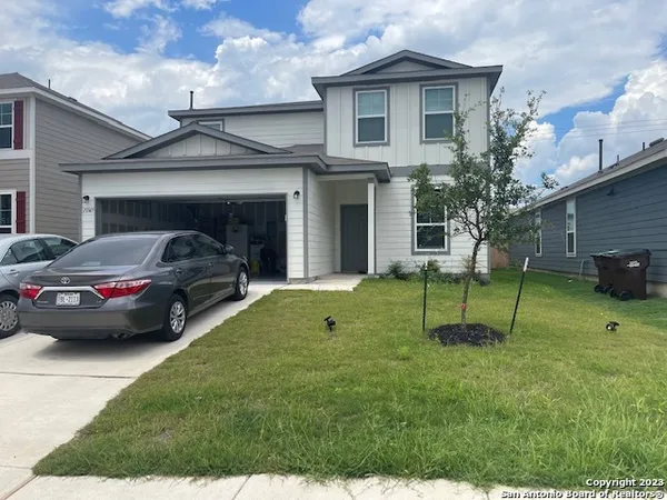 $2,200 | 13747 Redtail Landing, San Antonio, TX 78253